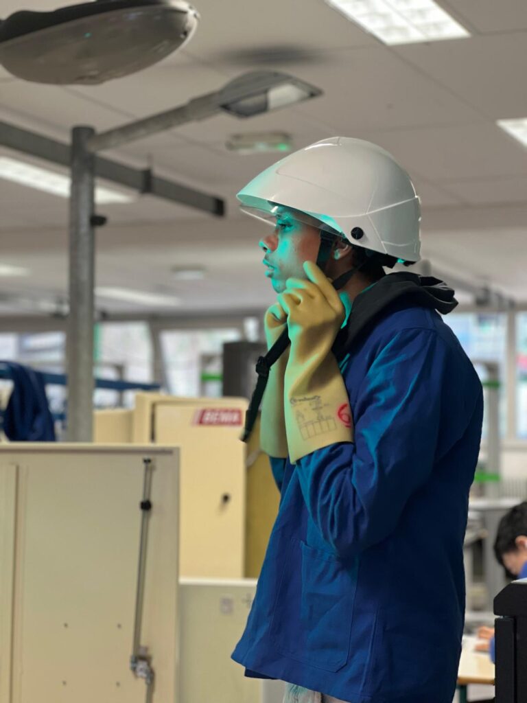 WhatsApp Image 2025-11-03 at 19.09.39 (9)