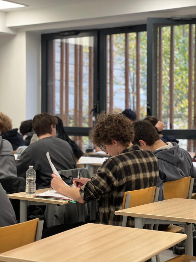 WhatsApp Image 2025-11-05 at 14.46.04 (24)