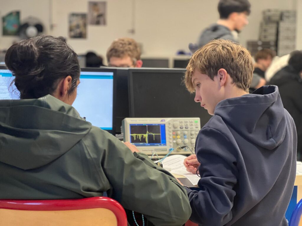 WhatsApp Image 2025-11-26 at 10.14.17 (3)